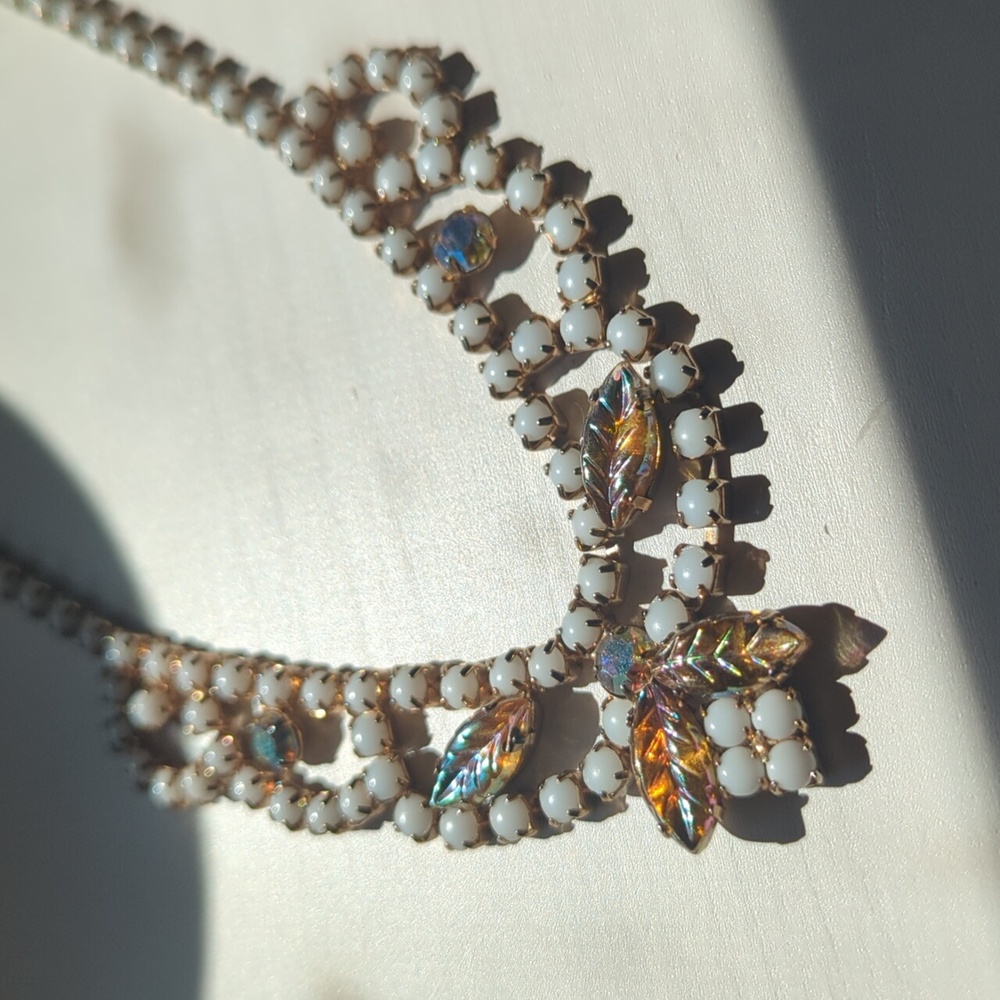 Vintage chocker